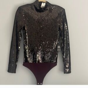 NWT! EXPRESS BLACK Sequin Long sleeve Bodysuit Size Small